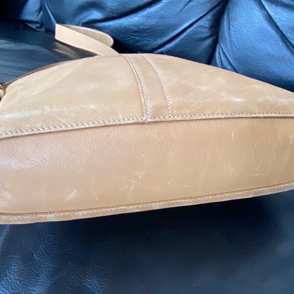 Coach Legacy Leather Shoulder Bag Style 9326 – British Tan – Classic Zip Hobo - Picture 7 of 10